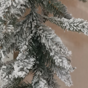 Dirbtinės eglės šakų girlianda su sniegu 274 cm.